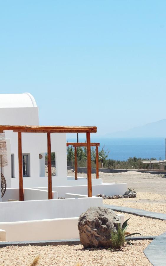 Aeron Villa